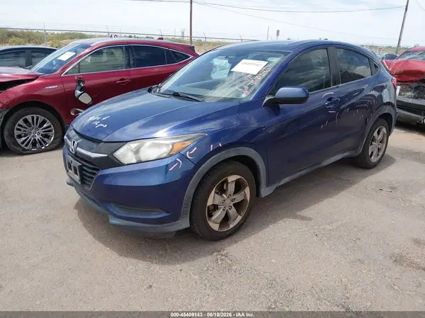 3CZRU5H35HM713258 2017 HONDA HR-V - Image 2