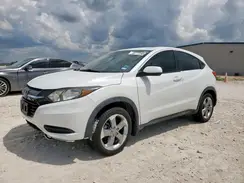 3CZRU5H35HM713910 2017 HONDA HR-V