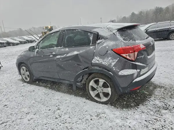 3CZRU5H35HM719562 2017 HONDA HR-V - Image 2