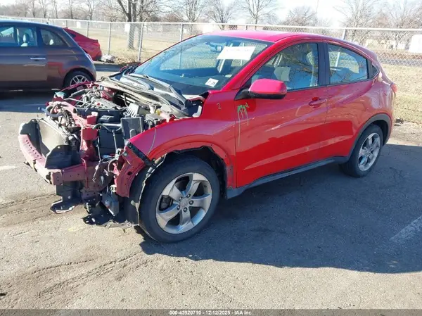 3CZRU5H35HM724504 2017 HONDA HR-V - Image 2