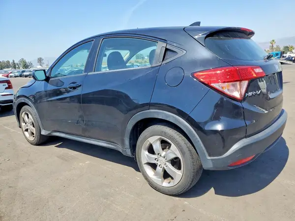 3CZRU5H35JG703091 2018 HONDA HR-V - Image 2
