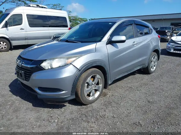 3CZRU5H35JG703141 2018 HONDA HR-V - Image 2