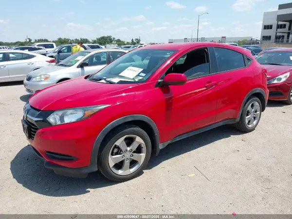 3CZRU5H35JG705424 2018 HONDA HR-V - Image 2