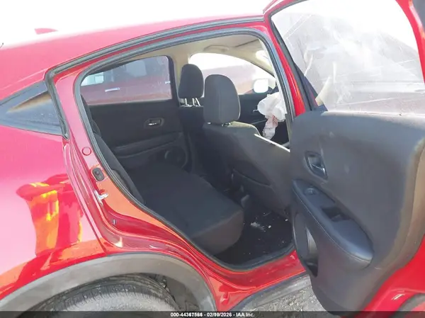 3CZRU5H35JG706041 2018 HONDA HR-V - Image 8