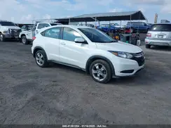 3CZRU5H35JM700614 2018 HONDA HR-V