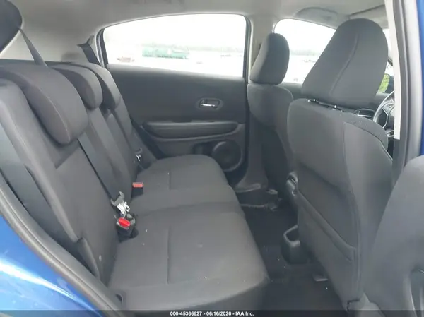 3CZRU5H35JM706297 2018 HONDA HR-V - Image 8