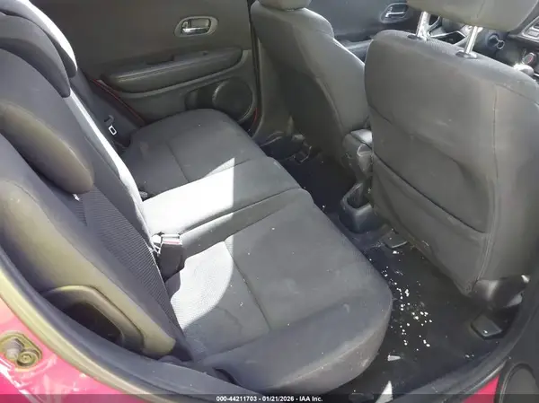 3CZRU5H35JM710835 2018 HONDA HR-V - Image 8
