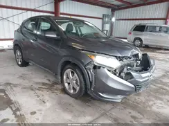 3CZRU5H35JM715694 2018 HONDA HR-V