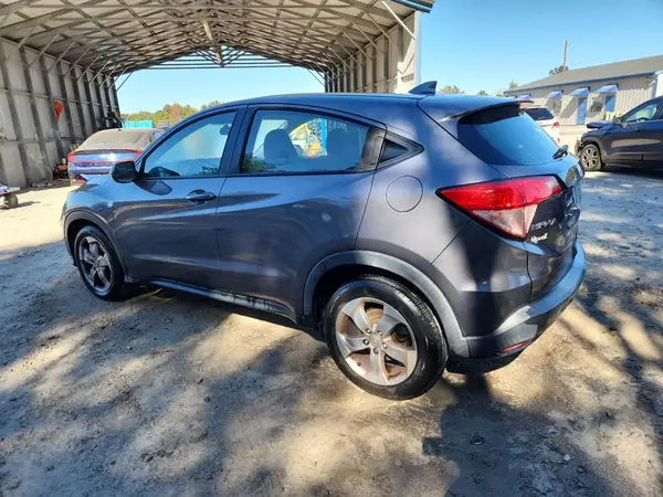 3CZRU5H35JM722175 2018 HONDA HR-V - Image 2