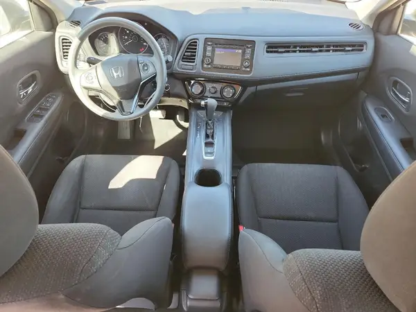 3CZRU5H35JM722175 2018 HONDA HR-V - Image 8