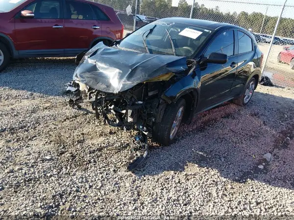 3CZRU5H35KG710253 2019 HONDA HR-V - Image 2