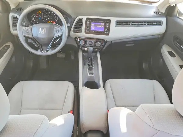3CZRU5H35KG710835 2019 HONDA HR-V - Image 8