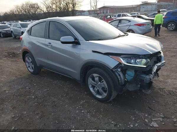 3CZRU5H35KG711371 2019 HONDA HR-V - Image 1