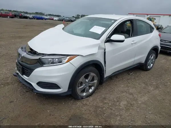 3CZRU5H35KM703014 2019 HONDA HR-V - Image 2