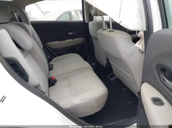 3CZRU5H35KM703014 2019 HONDA HR-V - Image 8
