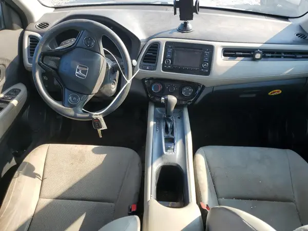 3CZRU5H35KM704860 2019 HONDA HR-V - Image 8