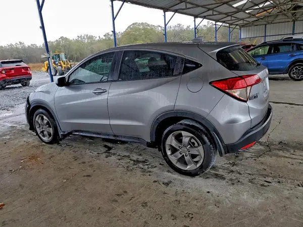 3CZRU5H35KM730276 2019 HONDA HR-V - Image 2