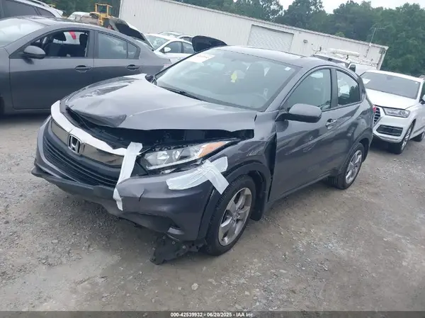 3CZRU5H35MM712900 2021 HONDA HR-V - Image 2