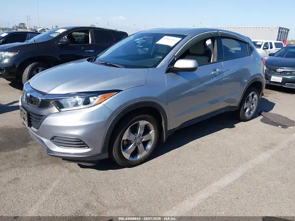 3CZRU5H35MM716591 2021 HONDA HR-V - Image 2