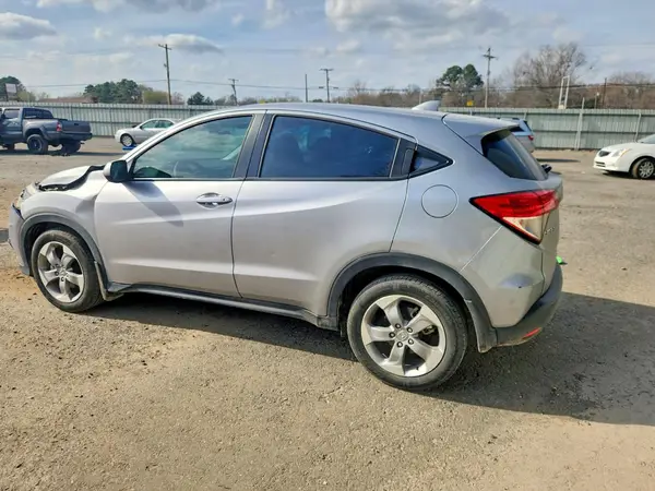 3CZRU5H35MM724559 2021 HONDA HR-V - Image 2