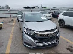 3CZRU5H35MM724562 2021 HONDA HR-V
