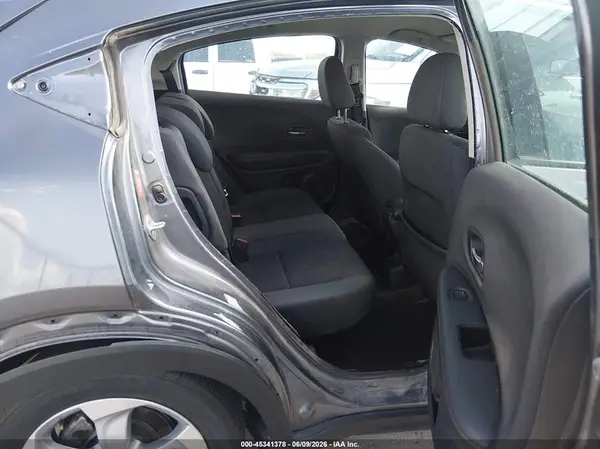 3CZRU5H35MM724609 2021 HONDA HR-V - Image 8
