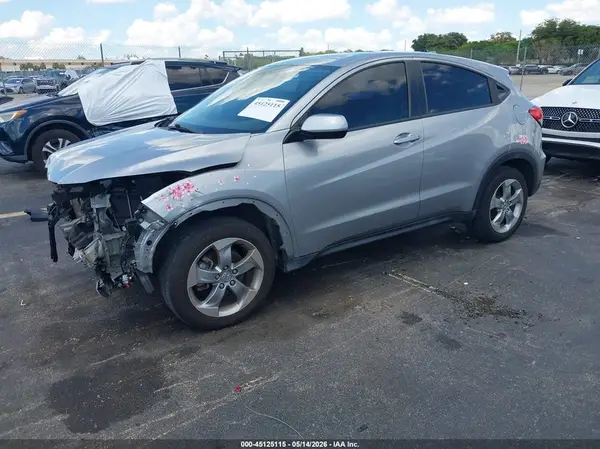 3CZRU5H35MM729972 2021 HONDA HR-V - Image 2