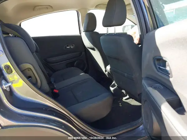 3CZRU5H35NM701915 2022 HONDA HR-V - Image 8