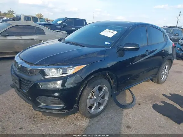 3CZRU5H35NM720593 2022 HONDA HR-V - Image 2