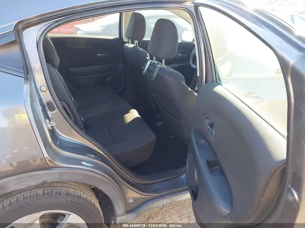 3CZRU5H36GM703935 2016 HONDA HR-V - Image 8