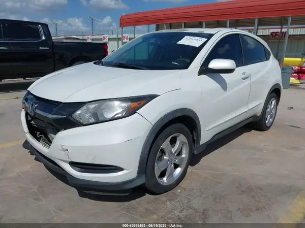 3CZRU5H36GM714546 2016 HONDA HR-V - Image 2