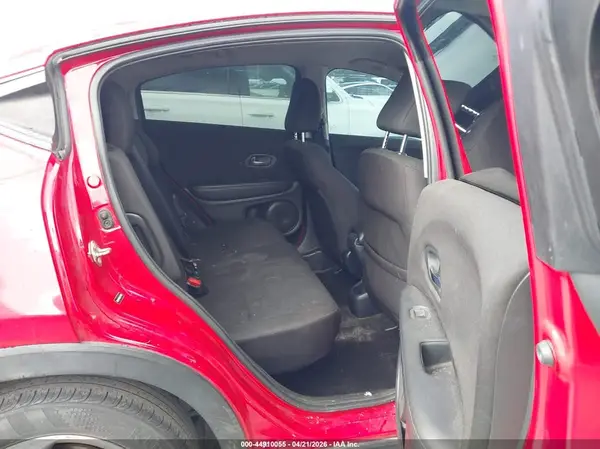 3CZRU5H36GM717799 2016 HONDA HR-V - Image 8