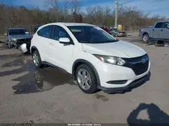 3CZRU5H36GM719813 2016 HONDA HR-V