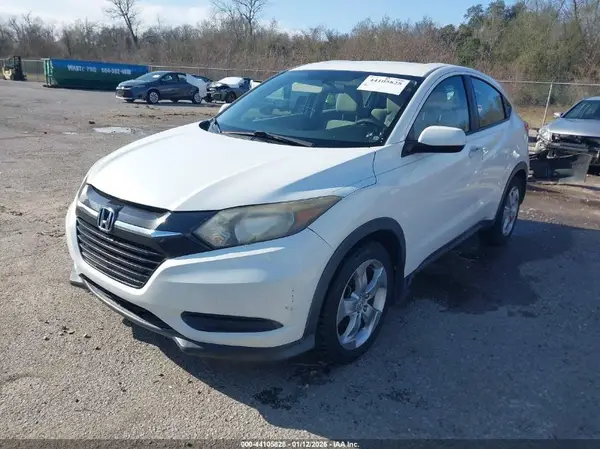 3CZRU5H36GM719813 2016 HONDA HR-V - Image 2
