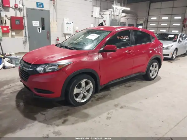 3CZRU5H36GM726468 2016 HONDA HR-V - Image 2