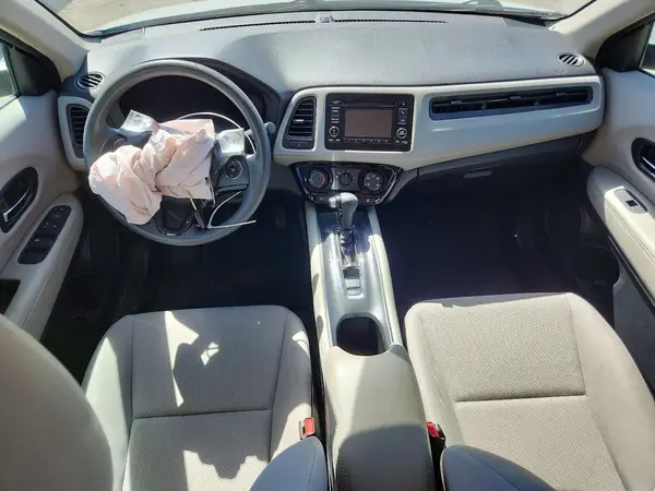 3CZRU5H36GM737843 2016 HONDA HR-V - Image 8