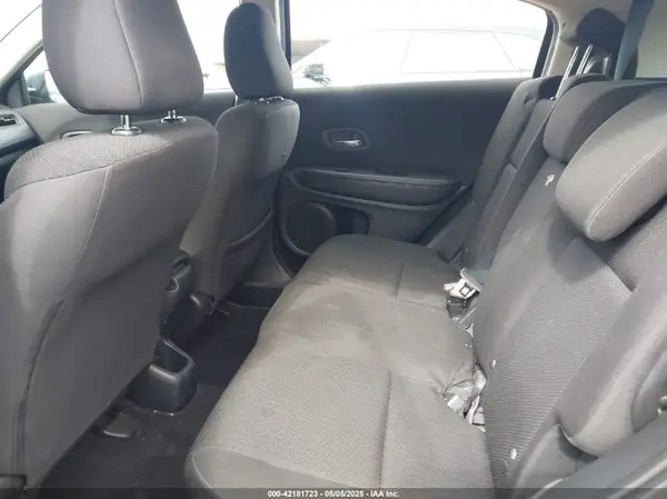3CZRU5H36GM742041 2016 HONDA HR-V - Image 8