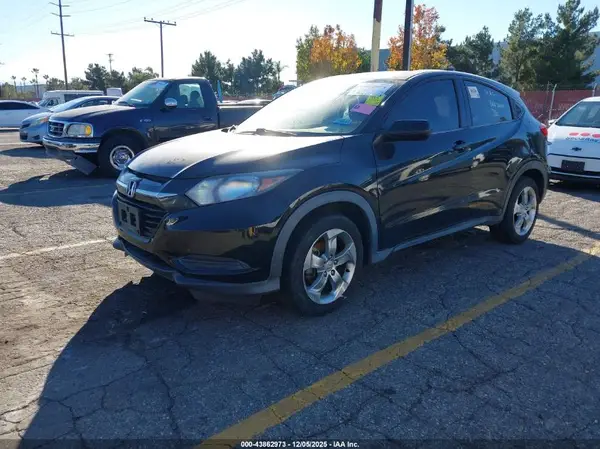 3CZRU5H36GM754738 2016 HONDA HR-V - Image 2