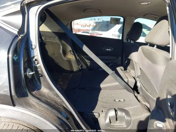 3CZRU5H36GM754738 2016 HONDA HR-V - Image 8