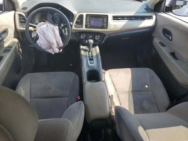 3CZRU5H36GM756215 2016 HONDA HR-V - Image 8