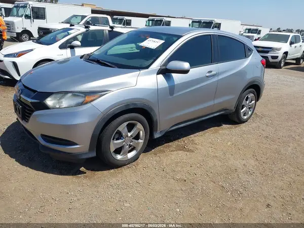 3CZRU5H36HG702963 2017 HONDA HR-V - Image 2