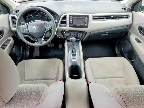 3CZRU5H36HM705525 2017 HONDA HR-V - Image 8