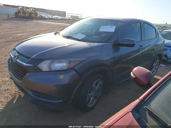 3CZRU5H36HM714709 2017 HONDA HR-V - Image 2