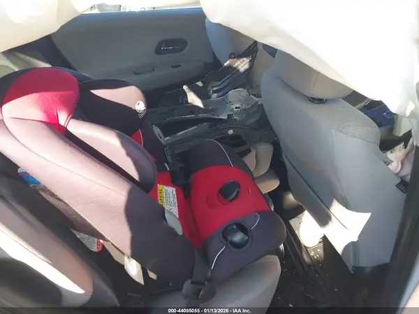 3CZRU5H36HM720655 2017 HONDA HR-V - Image 8