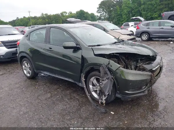 3CZRU5H36HM726715 2017 HONDA HR-V - Image 1