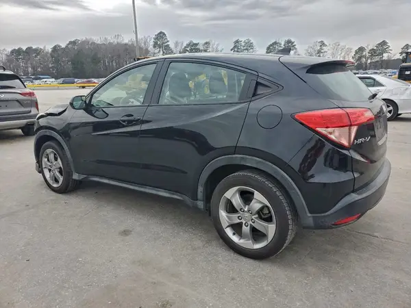 3CZRU5H36HM727931 2017 HONDA HR-V - Image 2