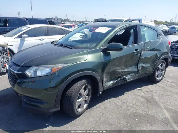 3CZRU5H36JG701267 2018 HONDA HR-V - Image 2