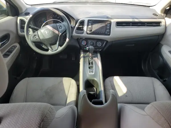 3CZRU5H36JG702757 2018 HONDA HR-V - Image 8