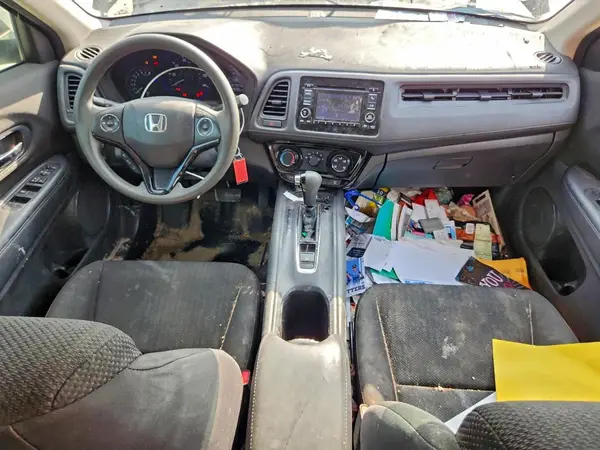 3CZRU5H36JG703424 2018 HONDA HR-V - Image 8