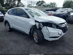 3CZRU5H36JM702310 2018 HONDA HR-V